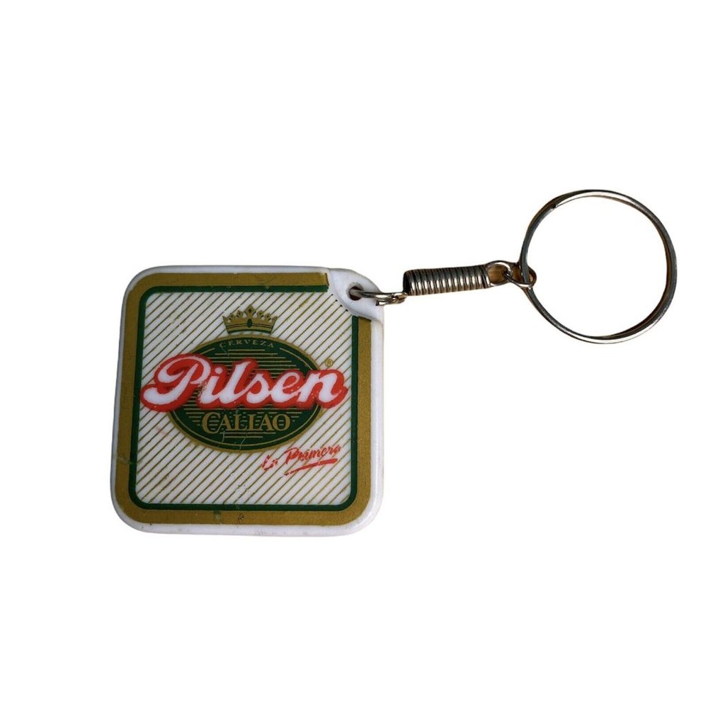 Pilsen Callao Keychain Opener Beer Plastic Bottle Cap VTG